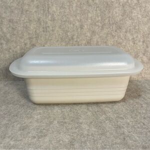 Tupperware New Ultra 21 Loaf Pan 1745 Lid 1747 Beige 2 Quart Oven Microwave
